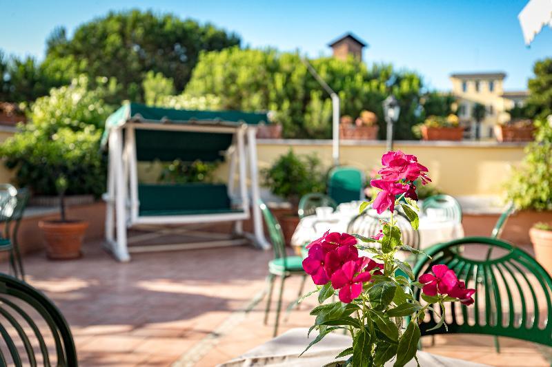 Aurelia Residence San Pietro Aparthotel ローマ エクステリア 写真